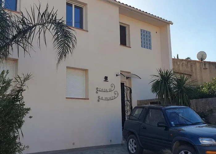 Vue Montagnes Et Citadelle Casa Di A Murza * Calvi (Corsica)